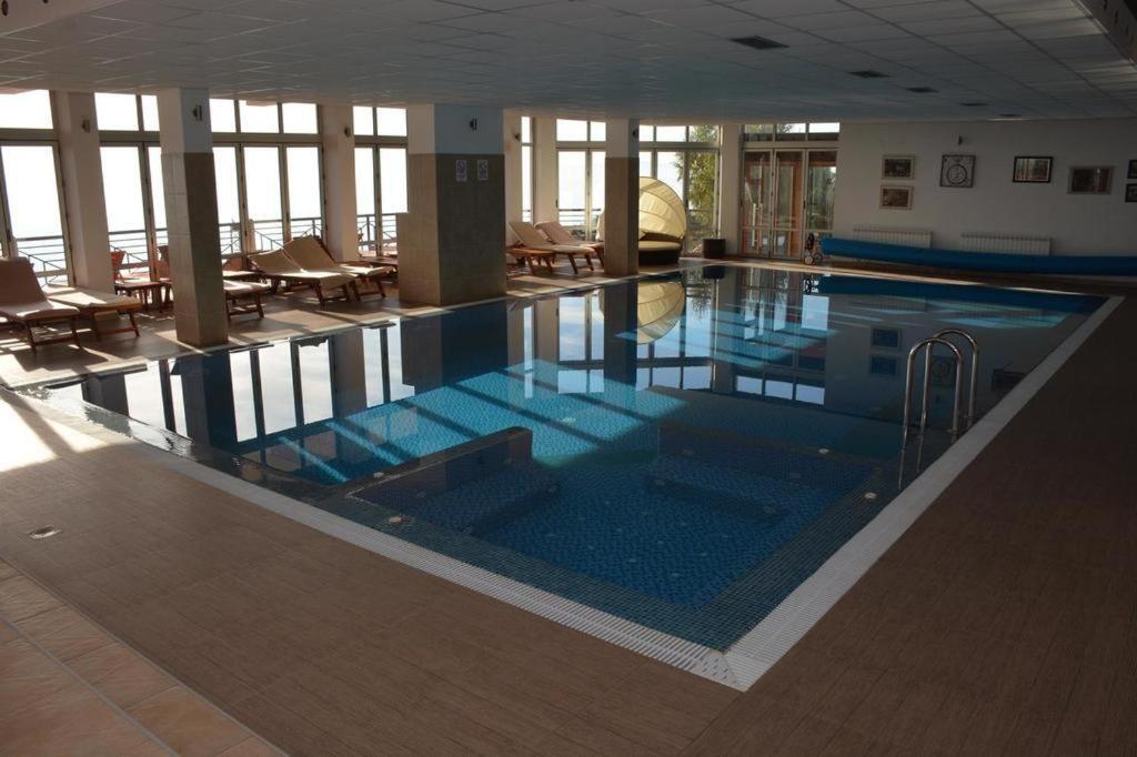 K19 Milmari Resort & Spa Kopaonik Exterior foto